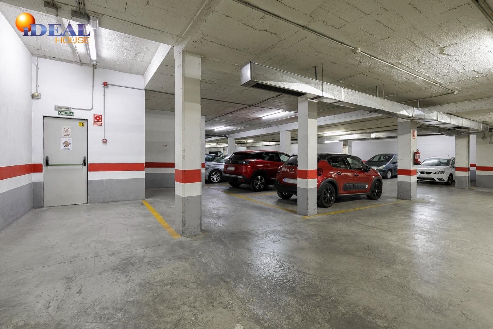 4 sypialnia Penthouse na sprzedaż w Armilla z garażem - 349 900 € (Ref: 9434393)