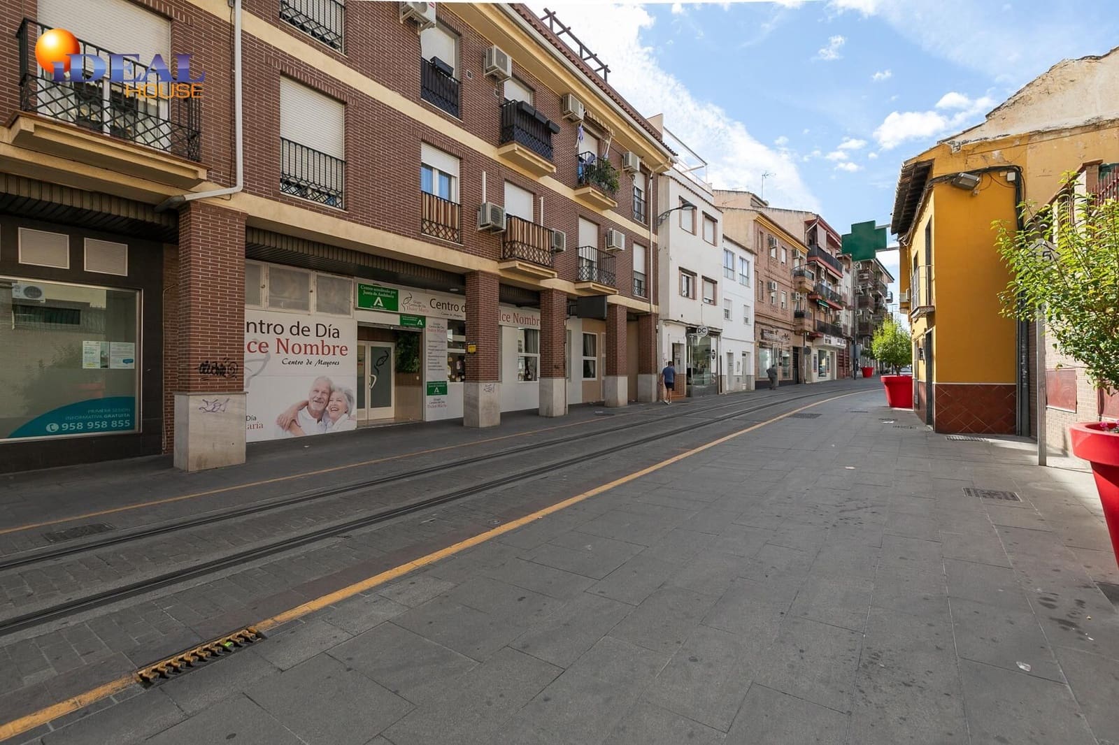 4 sypialnia Penthouse na sprzedaż w Armilla z garażem - 349 900 € (Ref: 9434393)