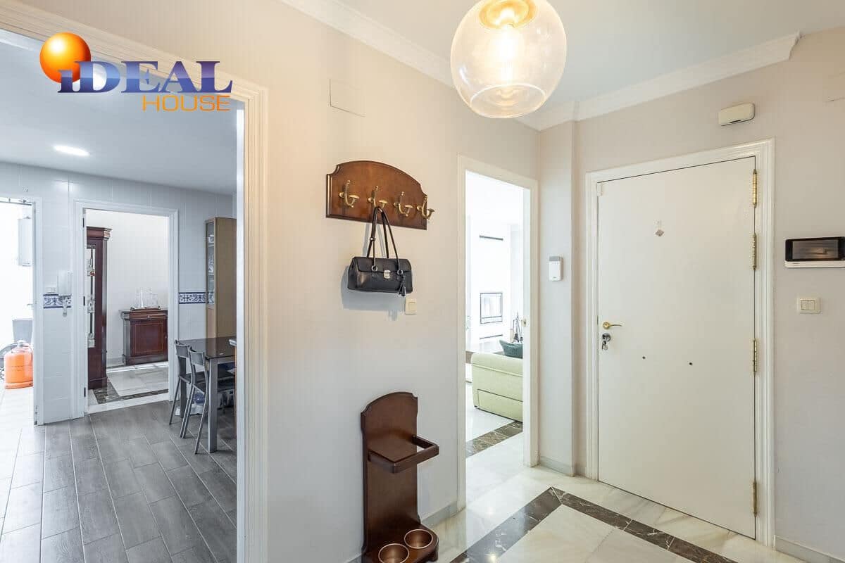 3 sovrum Radhus till salu i Motril med garage - 460 000 € (Ref: 9434394)