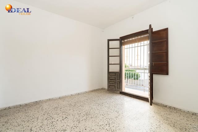 6 soveværelse Rækkehus til salg i Motril - € 155.000 (Ref: 9434397)