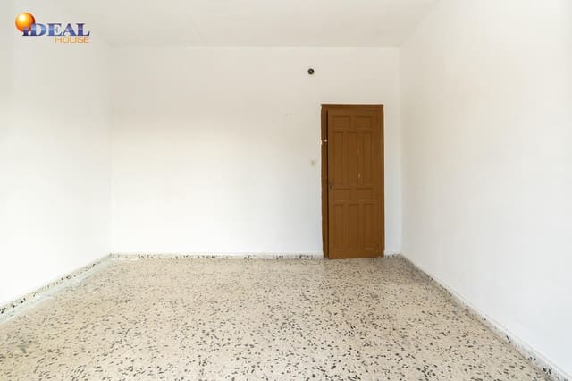 6 soveværelse Rækkehus til salg i Motril - € 155.000 (Ref: 9434397)