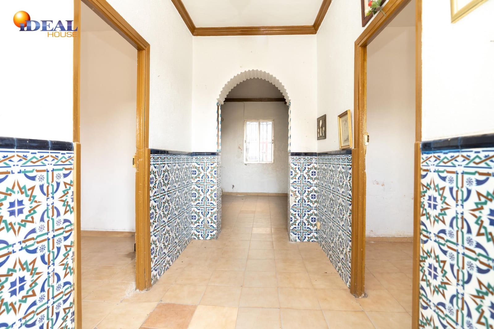 6 soveværelse Rækkehus til salg i Motril - € 155.000 (Ref: 9434397)