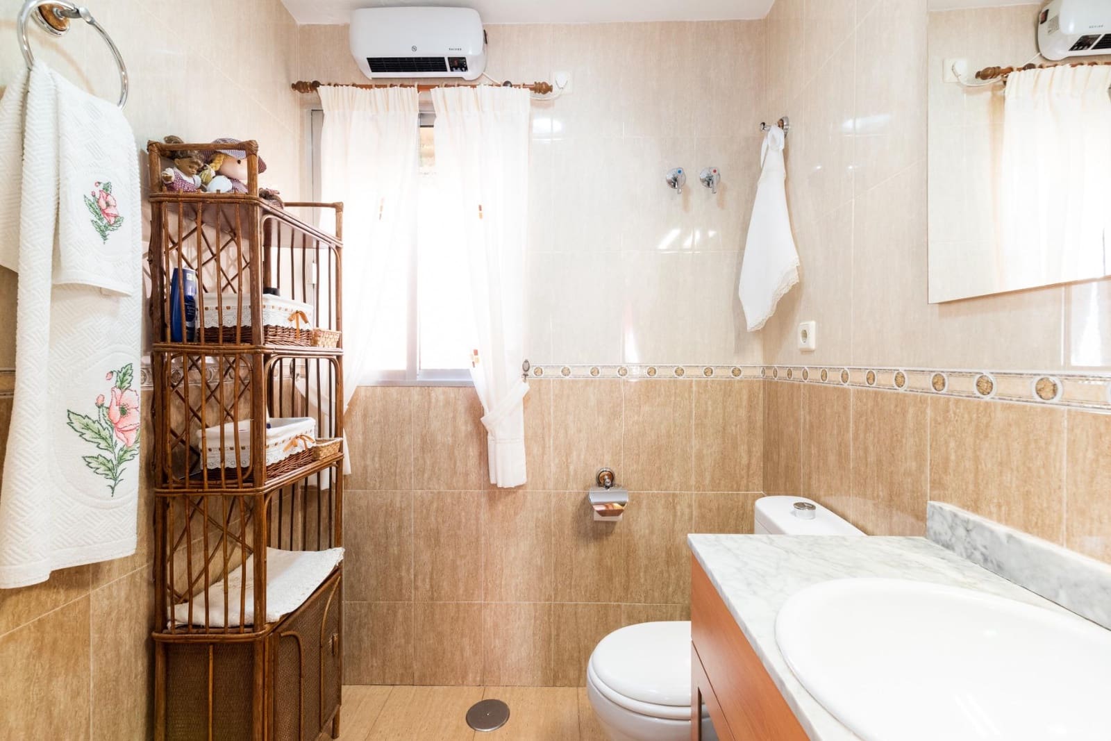 3 bedroom Flat for sale in Santa Fe - € 109,900 (Ref: 9434400)