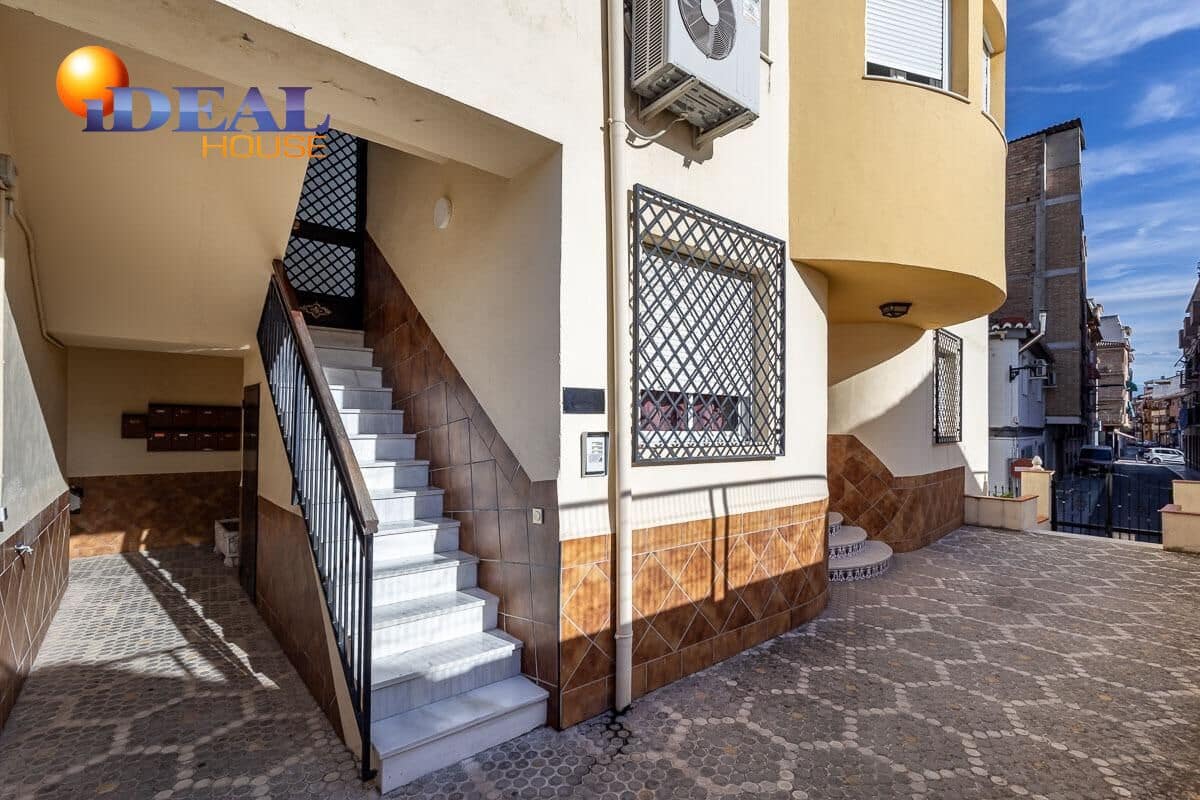 2 chambre Penthouse à vendre à Maracena - 189 000 € (Ref: 9434401)