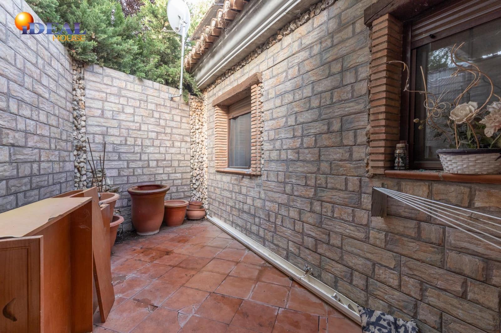 2 soverom Bungalow til salgs i Churriana de la Vega - € 299 900 (Ref: 9434402)