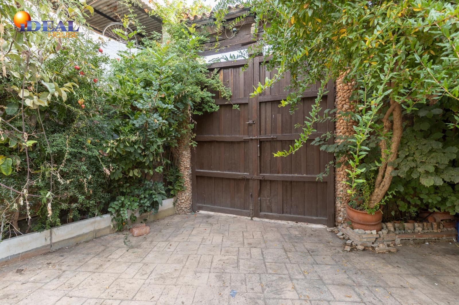 2 soverom Bungalow til salgs i Churriana de la Vega - € 299 900 (Ref: 9434402)