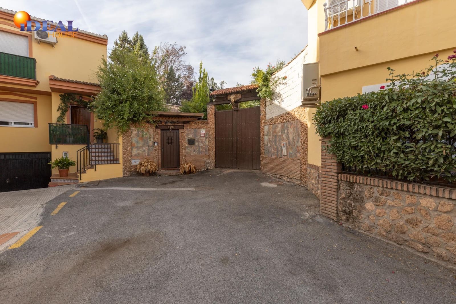 2 soverom Bungalow til salgs i Churriana de la Vega - € 299 900 (Ref: 9434402)