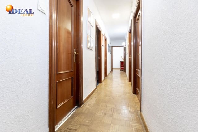 4 soverom Leilighet til salgs i Granada by - € 299 000 (Ref: 9434405)
