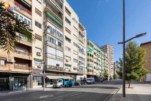 4 soverom Leilighet til salgs i Granada by - € 299 000 (Ref: 9434405)