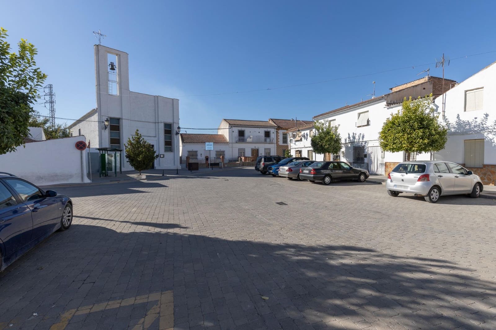 4 sypialnia Finka/Dom wiejski na sprzedaż w Santa Fe z garażem - 194 900 € (Ref: 9434406)