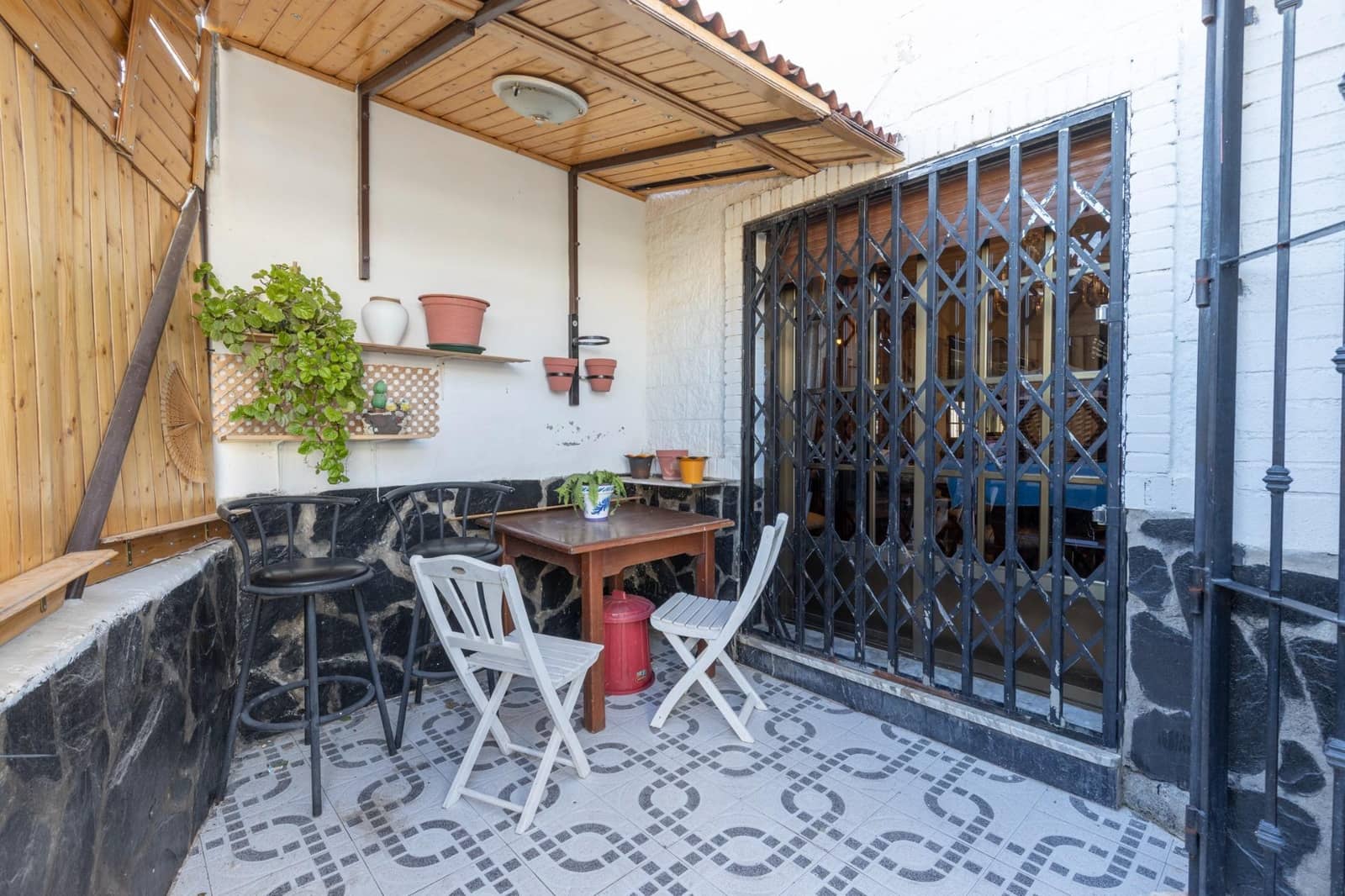 4 sypialnia Finka/Dom wiejski na sprzedaż w Santa Fe z garażem - 194 900 € (Ref: 9434406)