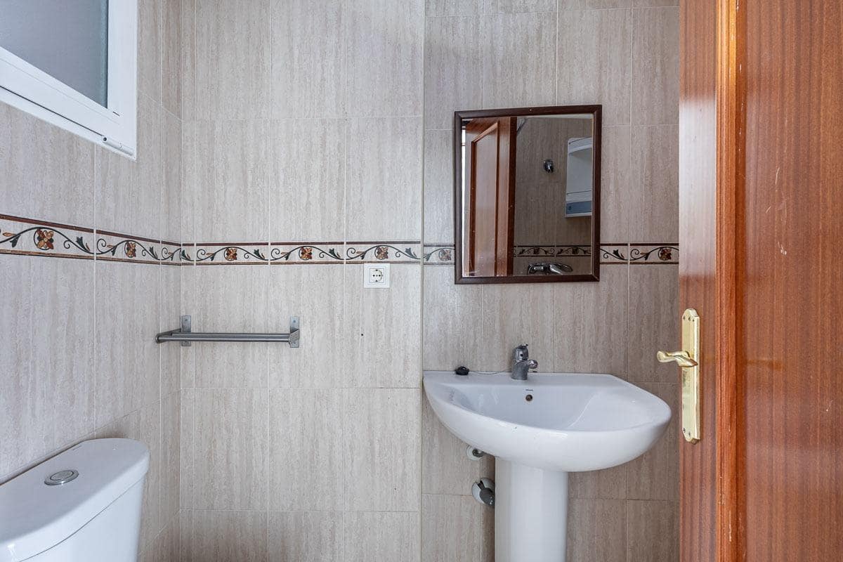 2 chambre Penthouse à vendre à Monachil avec garage - 109 500 € (Ref: 9434408)