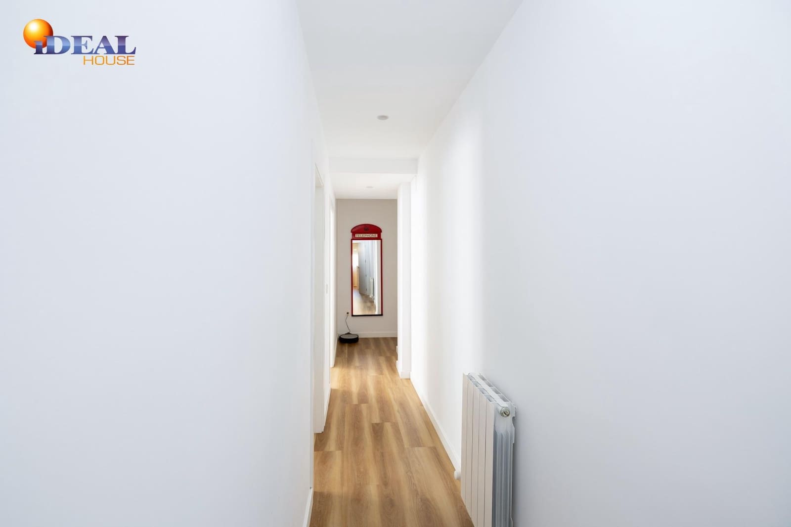 3 bedroom Flat for sale in Granada city - € 320,000 (Ref: 9434409)