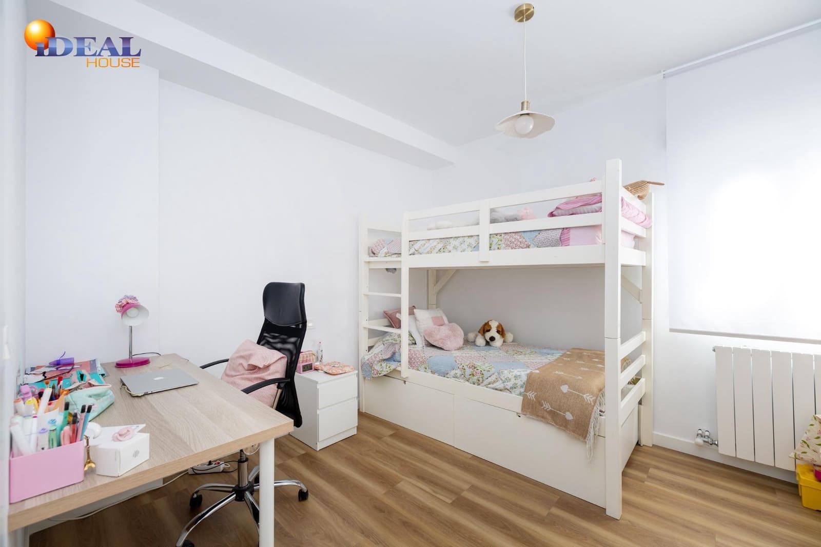 3 bedroom Flat for sale in Granada city - € 320,000 (Ref: 9434409)