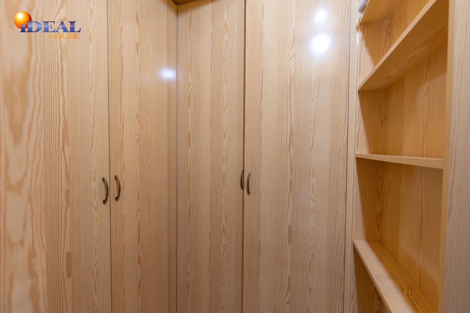 7 sovrum Radhus till salu i Granada stad med garage - 420 000 € (Ref: 9434412)