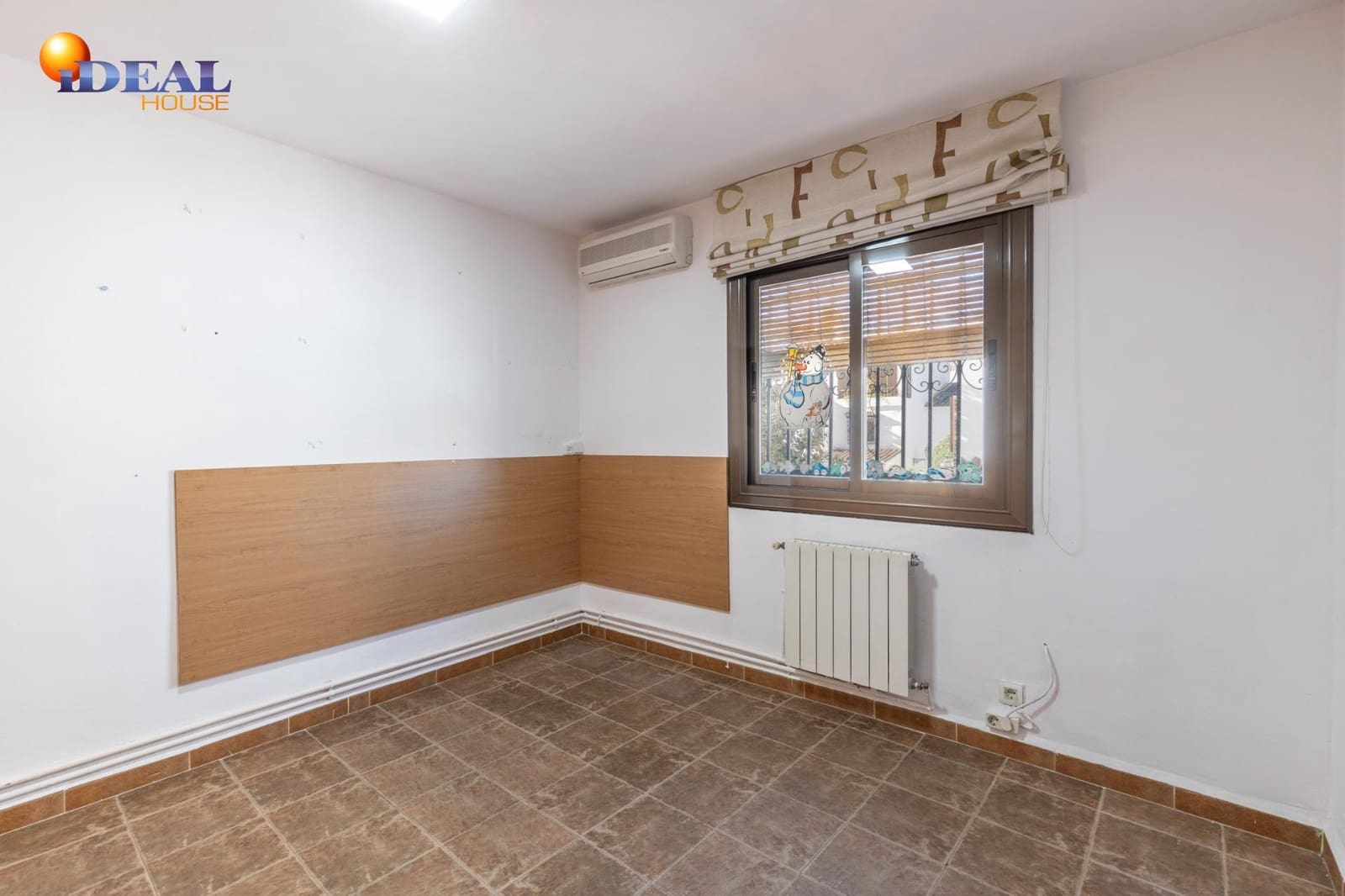 7 sovrum Radhus till salu i Granada stad med garage - 420 000 € (Ref: 9434412)