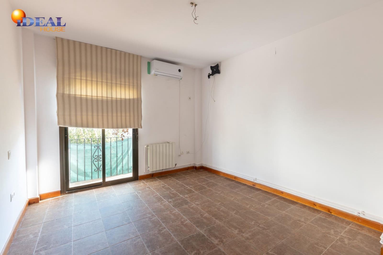 7 sovrum Radhus till salu i Granada stad med garage - 420 000 € (Ref: 9434412)