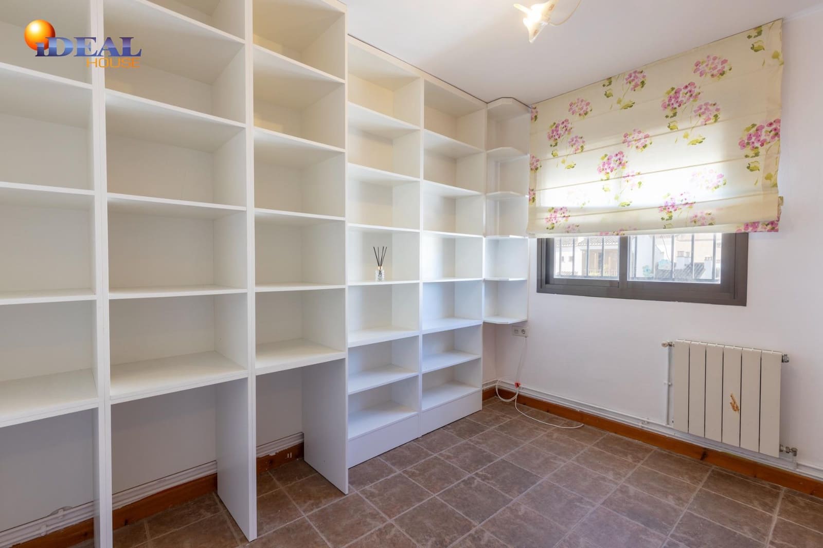 7 sovrum Radhus till salu i Granada stad med garage - 420 000 € (Ref: 9434412)