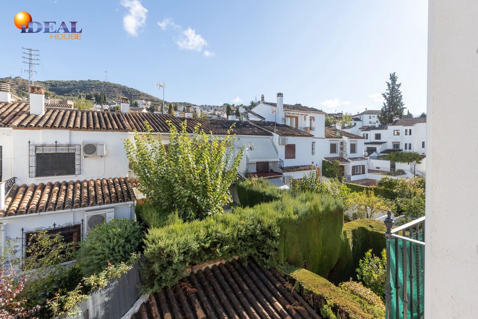 7 sovrum Radhus till salu i Granada stad med garage - 420 000 € (Ref: 9434412)