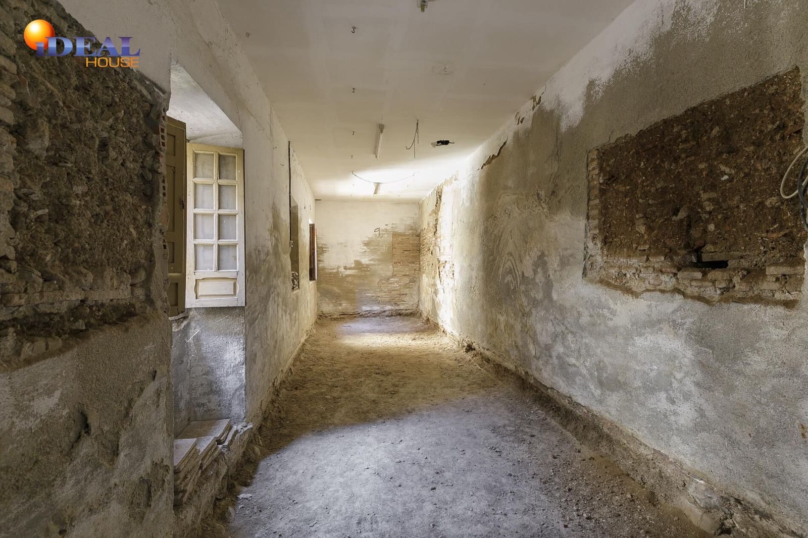 Townhouse for sale in Granada city - € 750,000 (Ref: 9434413)