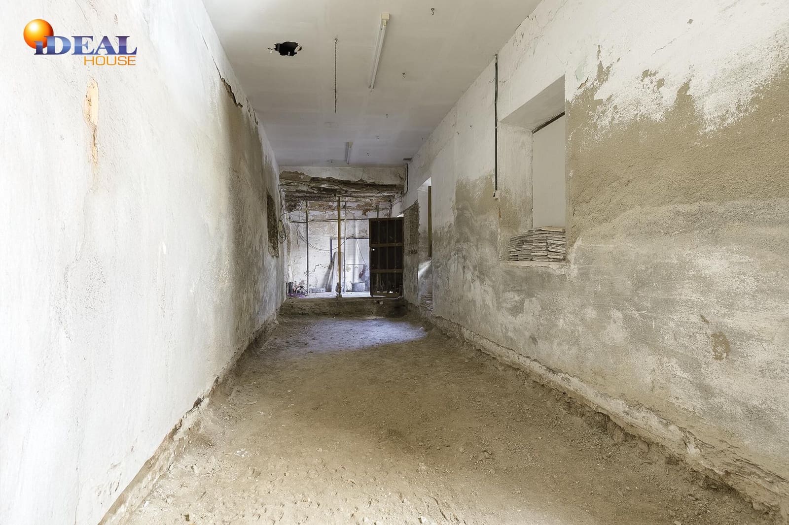 Townhouse for sale in Granada city - € 750,000 (Ref: 9434413)