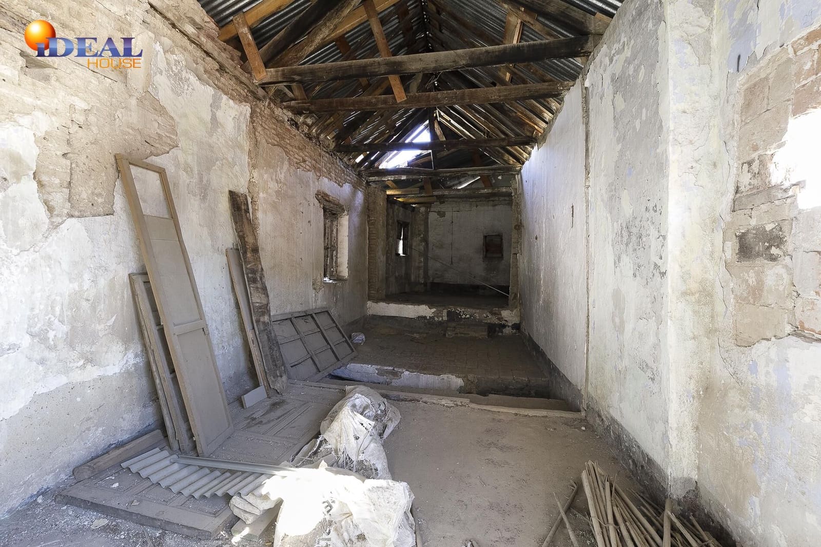 Townhouse for sale in Granada city - € 750,000 (Ref: 9434413)