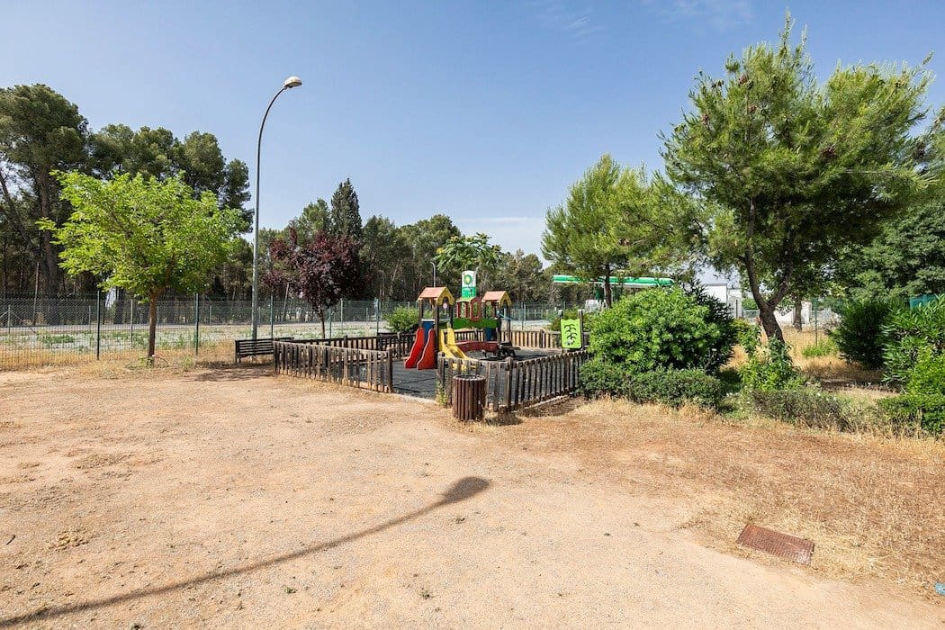 Bauplatz zu verkaufen in Atarfe - 61.000 € (Ref: 9434414)