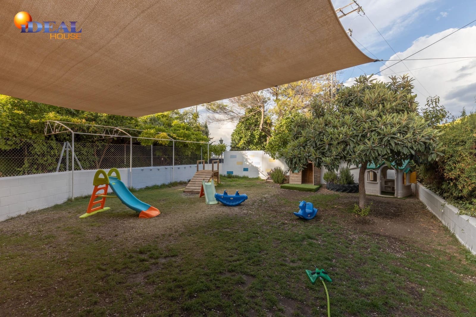 4 camera da letto Villa in vendita in Ogijares con piscina - 389.000 € (Rif: 9434416)