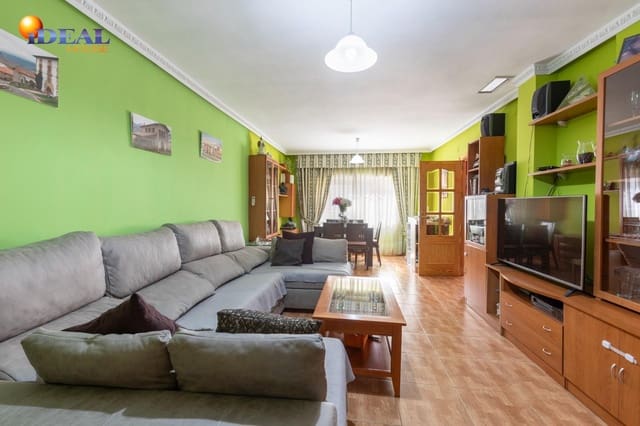 3 slaapkamer Halfvrijstaande villa te koop in Armilla - € 230.000 (Ref: 9434417)