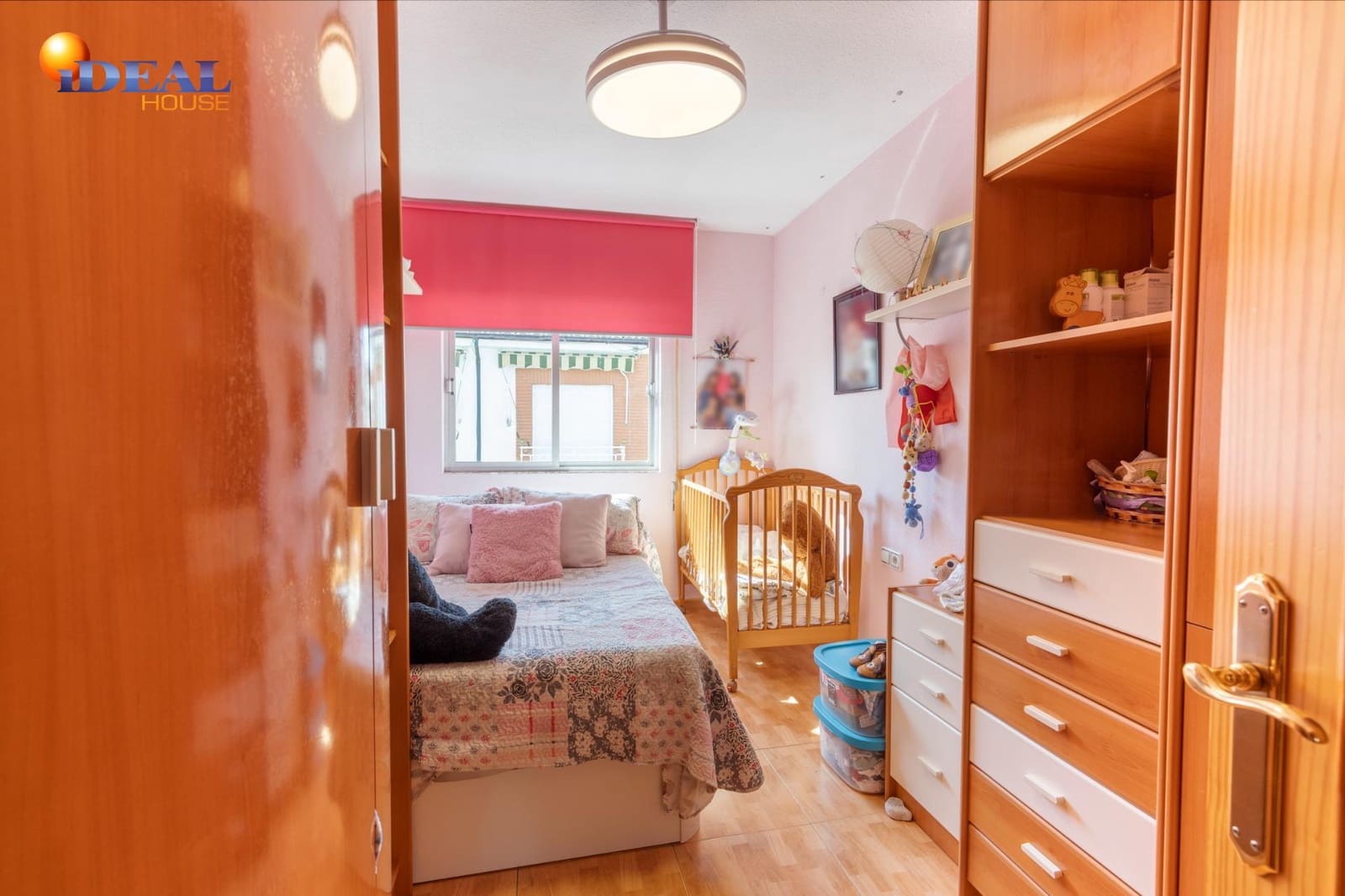 3 slaapkamer Halfvrijstaande villa te koop in Armilla - € 230.000 (Ref: 9434417)