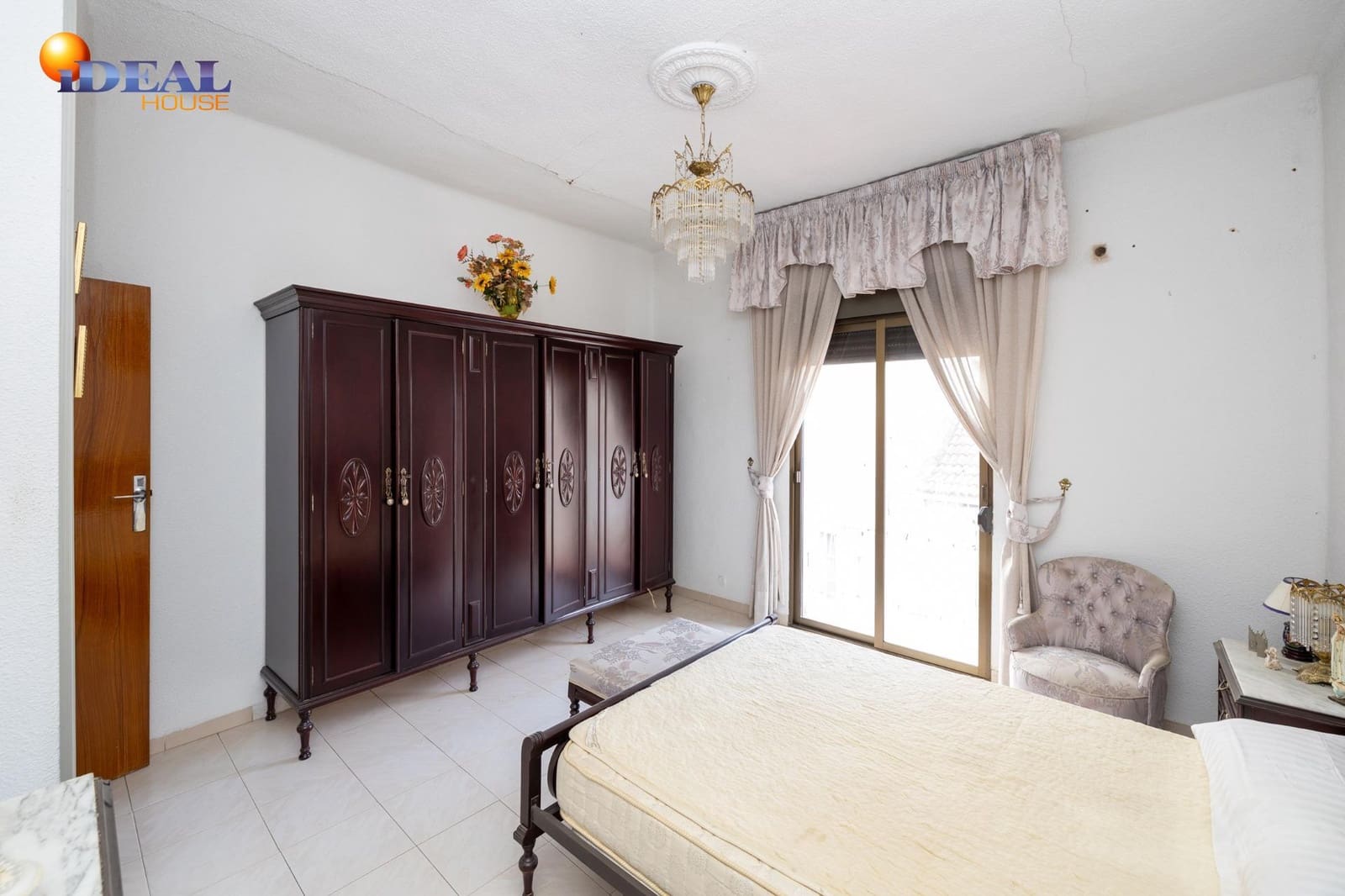 3 Zimmer Reihenhaus zu verkaufen in Granada Stadt - 145.000 € (Ref: 9434418)