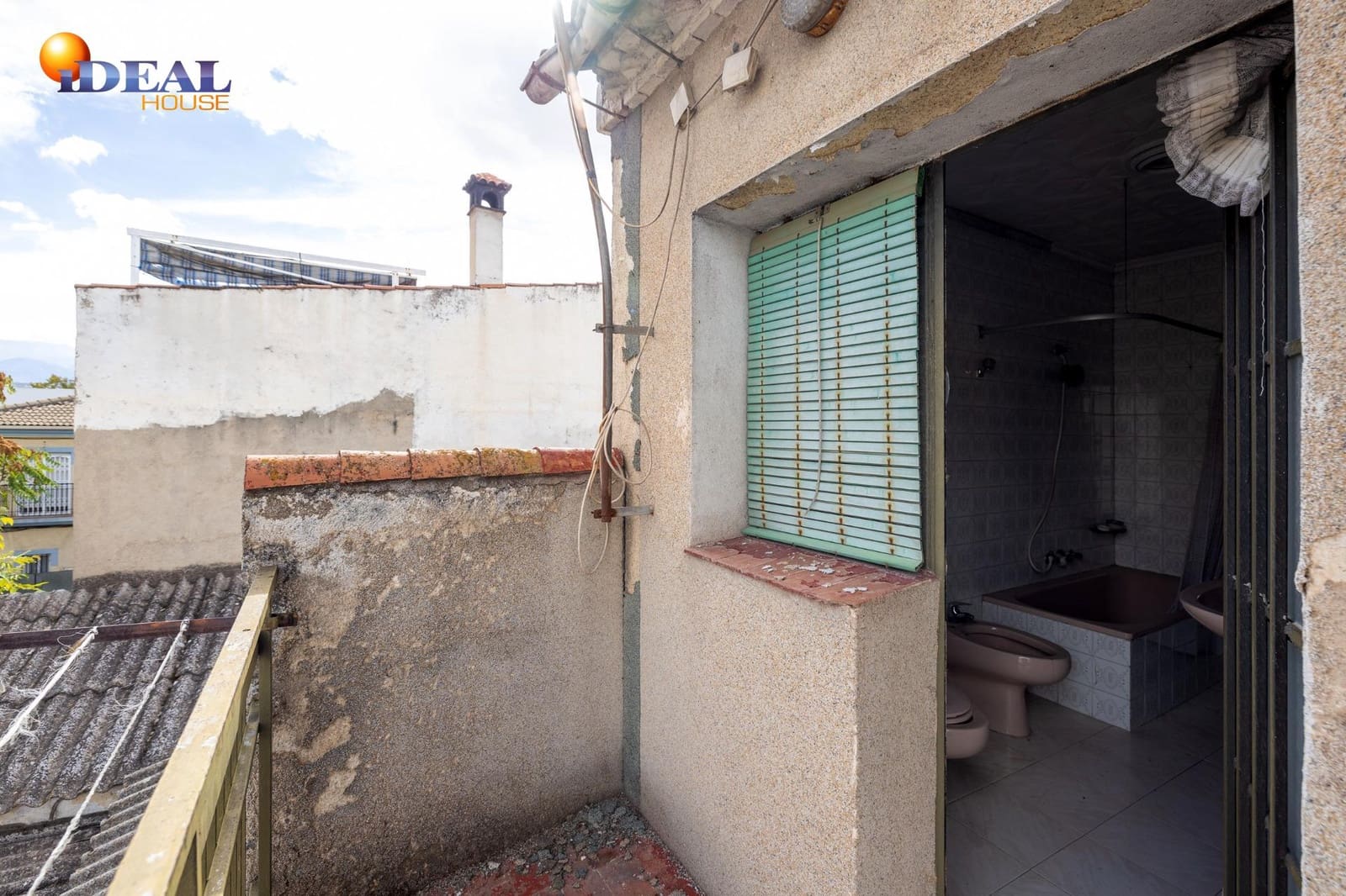 3 Zimmer Reihenhaus zu verkaufen in Granada Stadt - 145.000 € (Ref: 9434418)