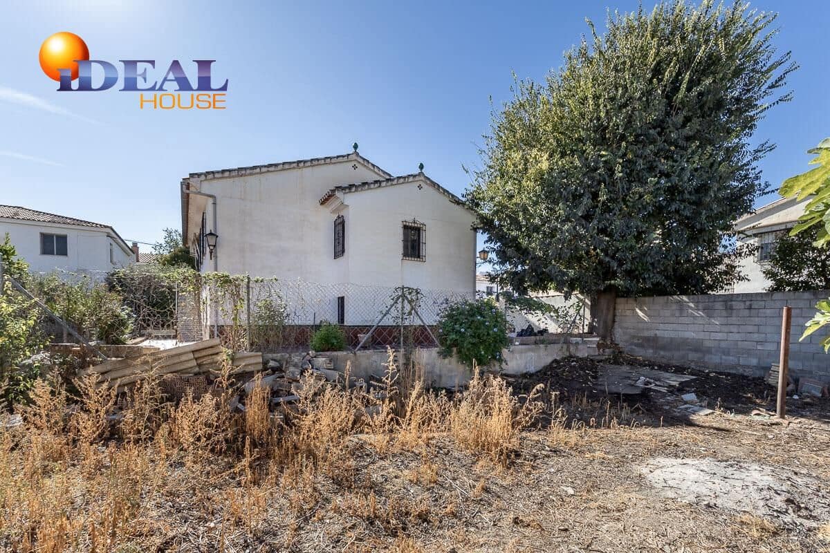 3 bedroom Villa for sale in Ogijares with garage - € 450,000 (Ref: 9434424)