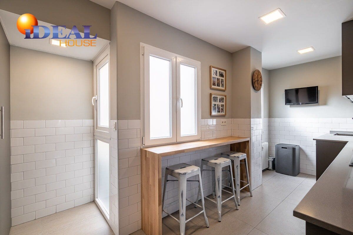 3 bedroom Flat for sale in Granada city - € 495,000 (Ref: 9434425)