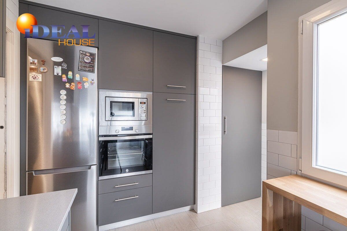 3 bedroom Flat for sale in Granada city - € 495,000 (Ref: 9434425)