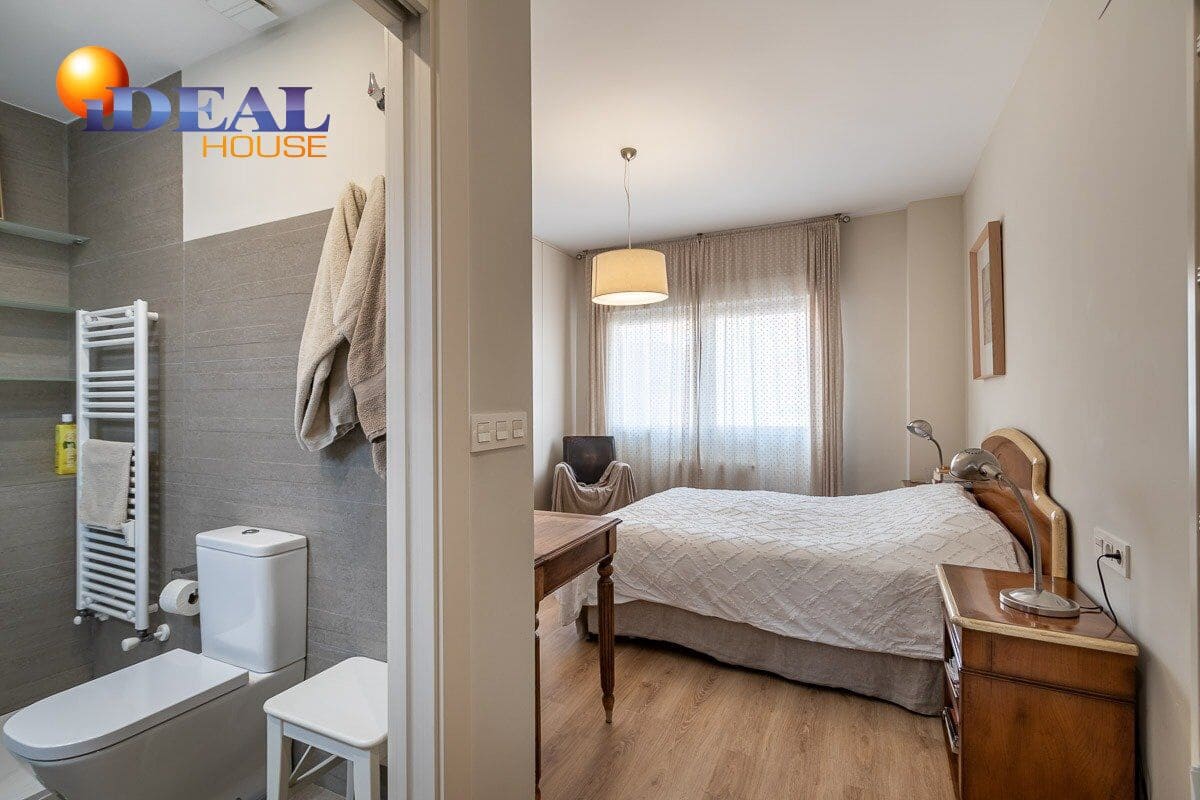3 bedroom Flat for sale in Granada city - € 495,000 (Ref: 9434425)