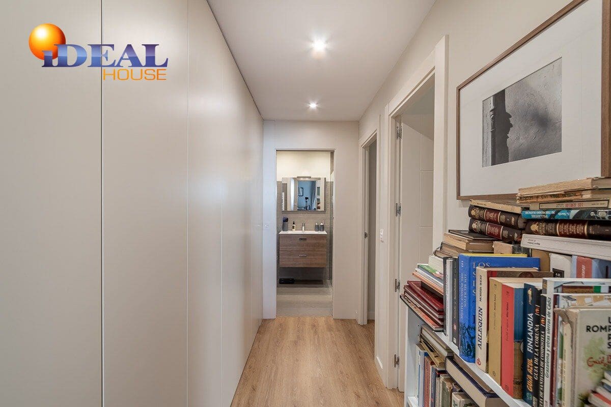 3 bedroom Flat for sale in Granada city - € 495,000 (Ref: 9434425)