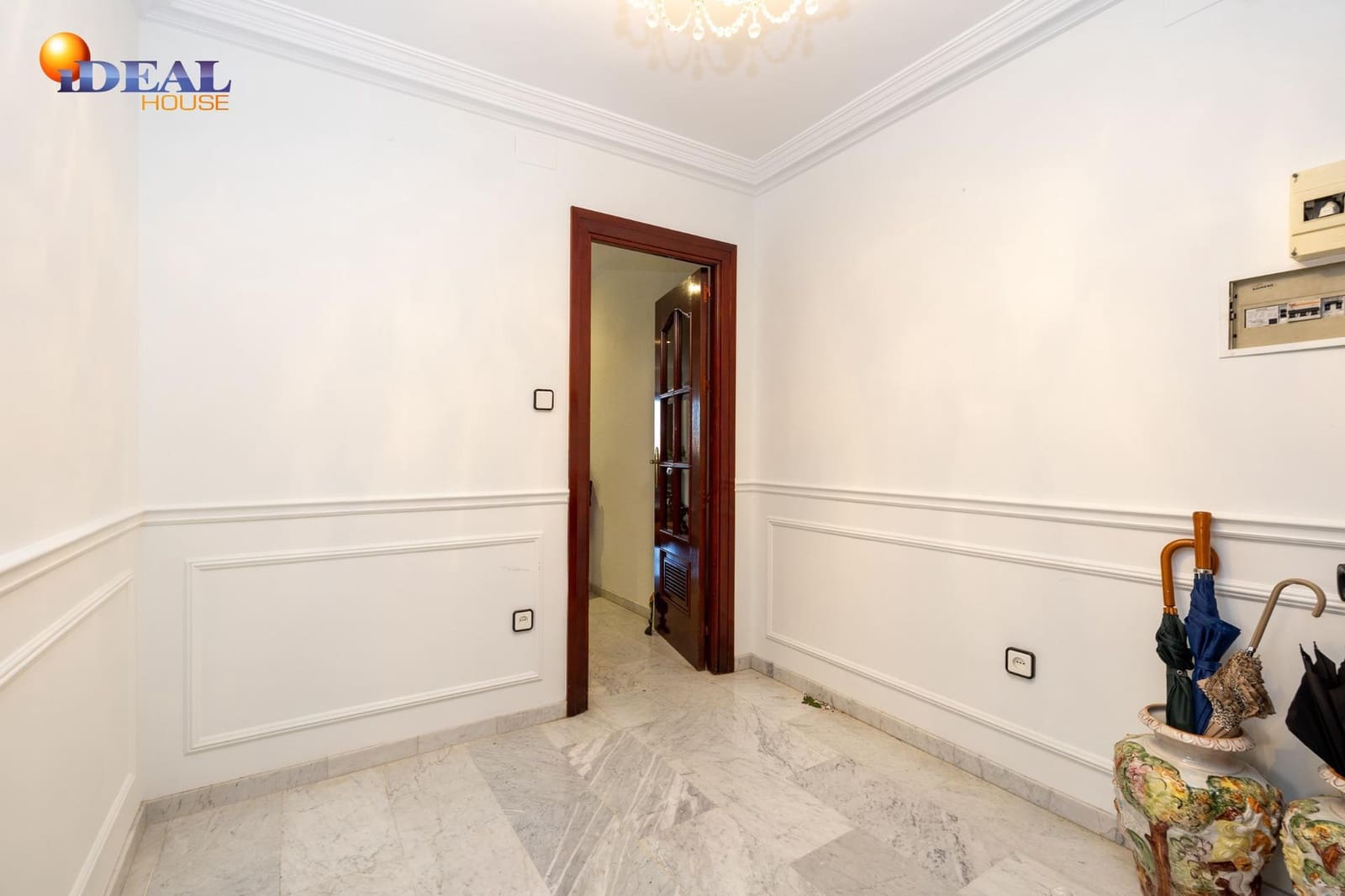 5 sovrum Lägenhet till salu i Granada stad - 1 100 000 € (Ref: 9434427)