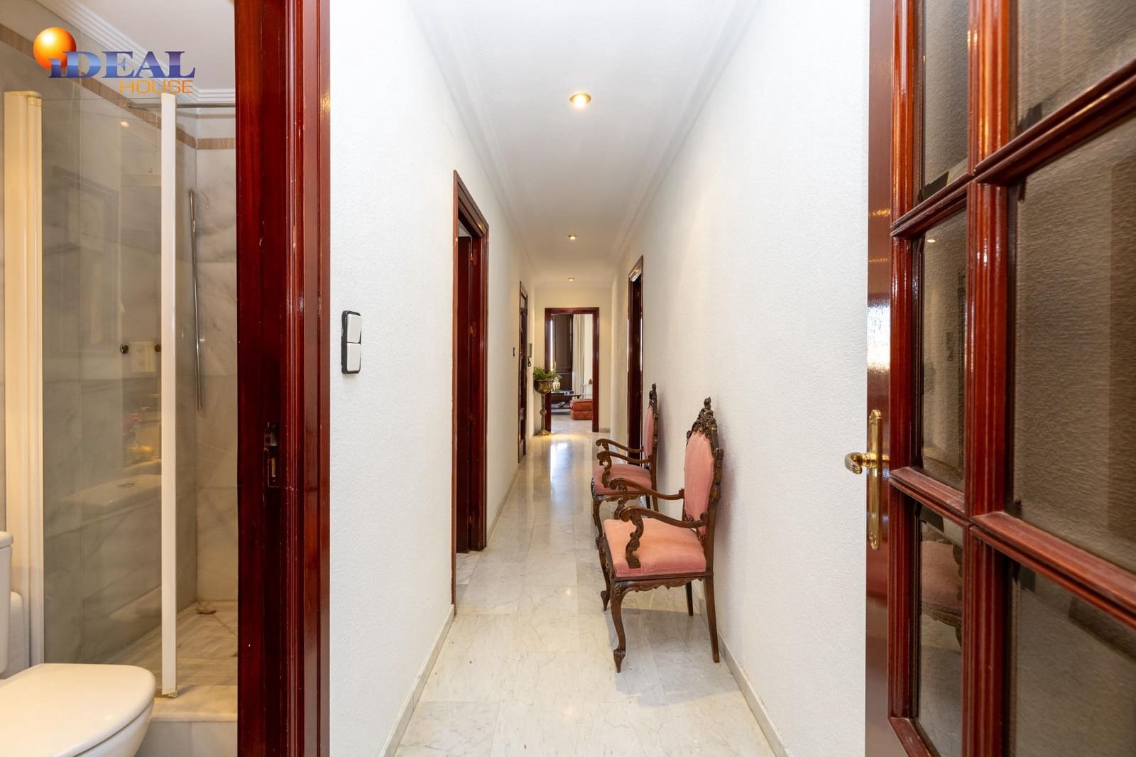 5 sovrum Lägenhet till salu i Granada stad - 1 100 000 € (Ref: 9434427)