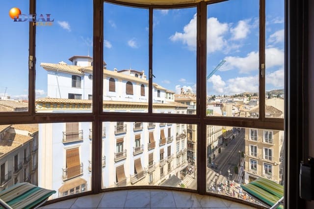 5 sovrum Lägenhet till salu i Centro, Granada stad - 1 100 000 € (Ref: 9434427)