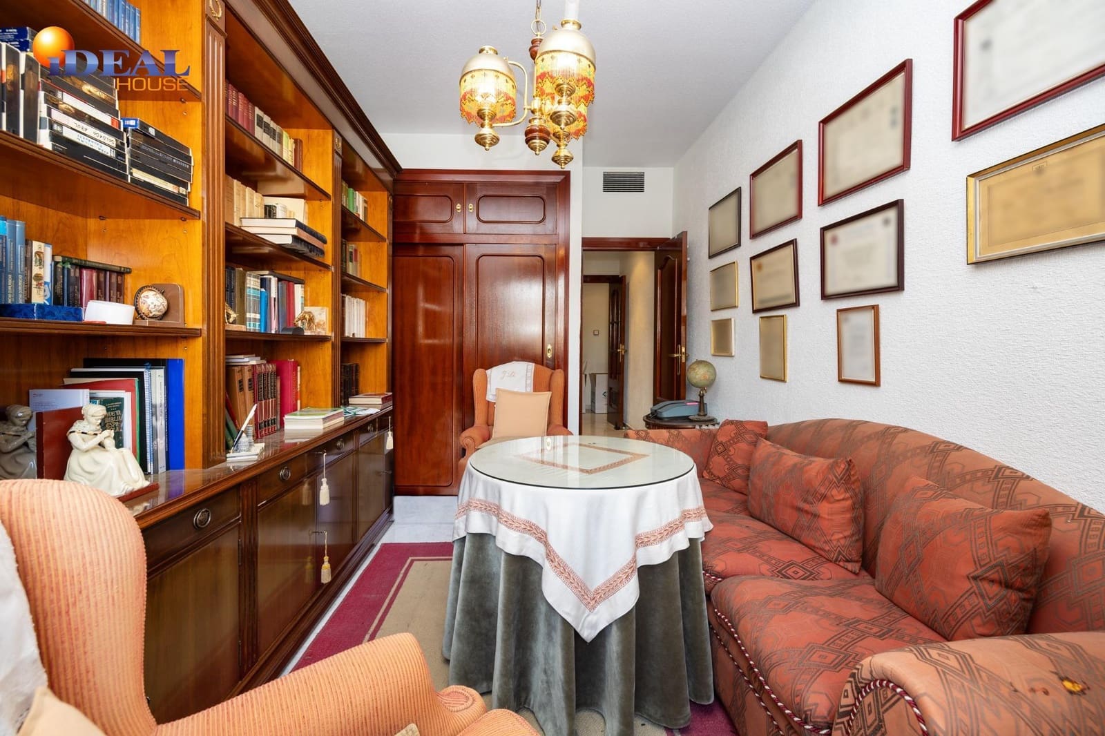 5 sovrum Lägenhet till salu i Granada stad - 1 100 000 € (Ref: 9434427)