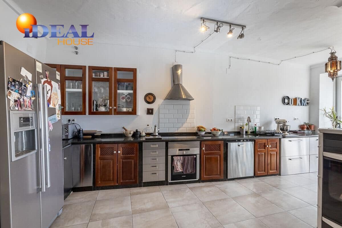 5 soverom Hus til salgs i Alhama de Granada - € 399 000 (Ref: 9434430)