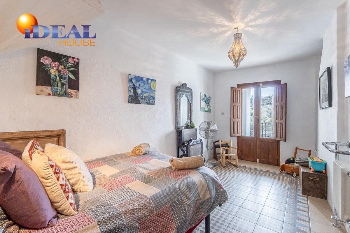 5 soverom Hus til salgs i Alhama de Granada - € 399 000 (Ref: 9434430)