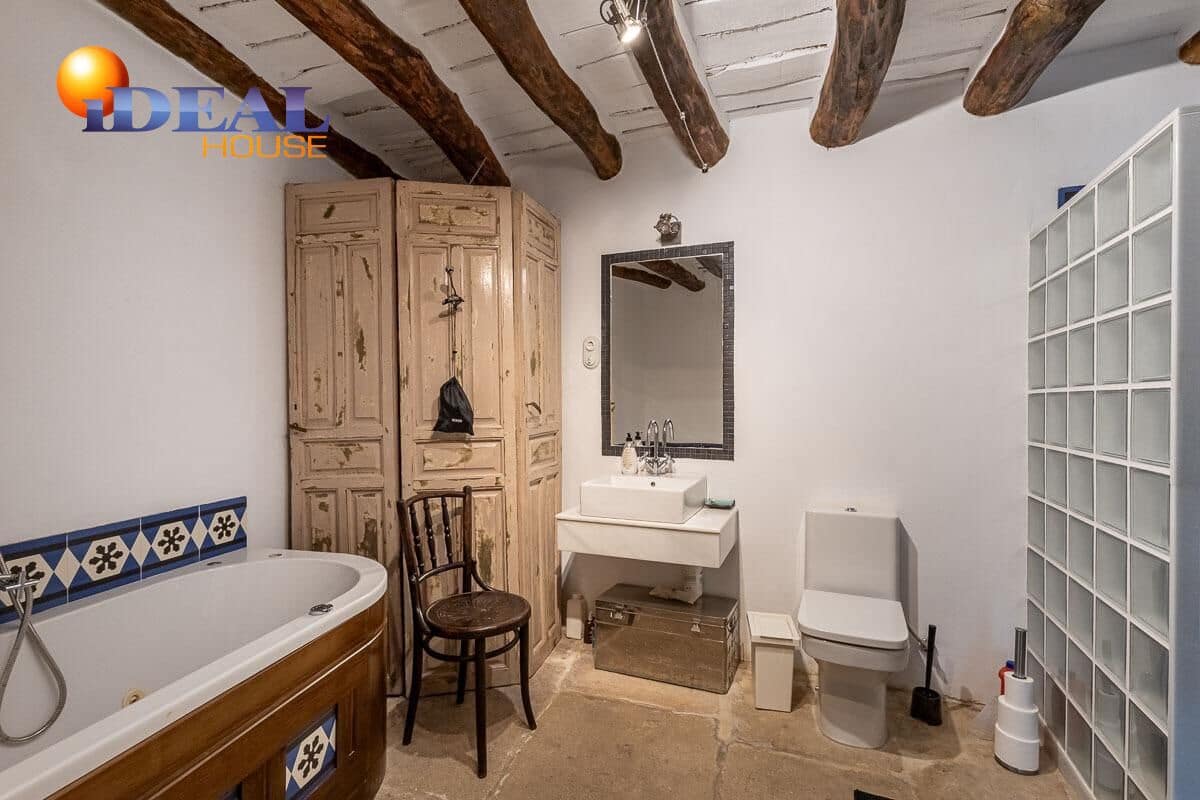 5 soverom Hus til salgs i Alhama de Granada - € 399 000 (Ref: 9434430)