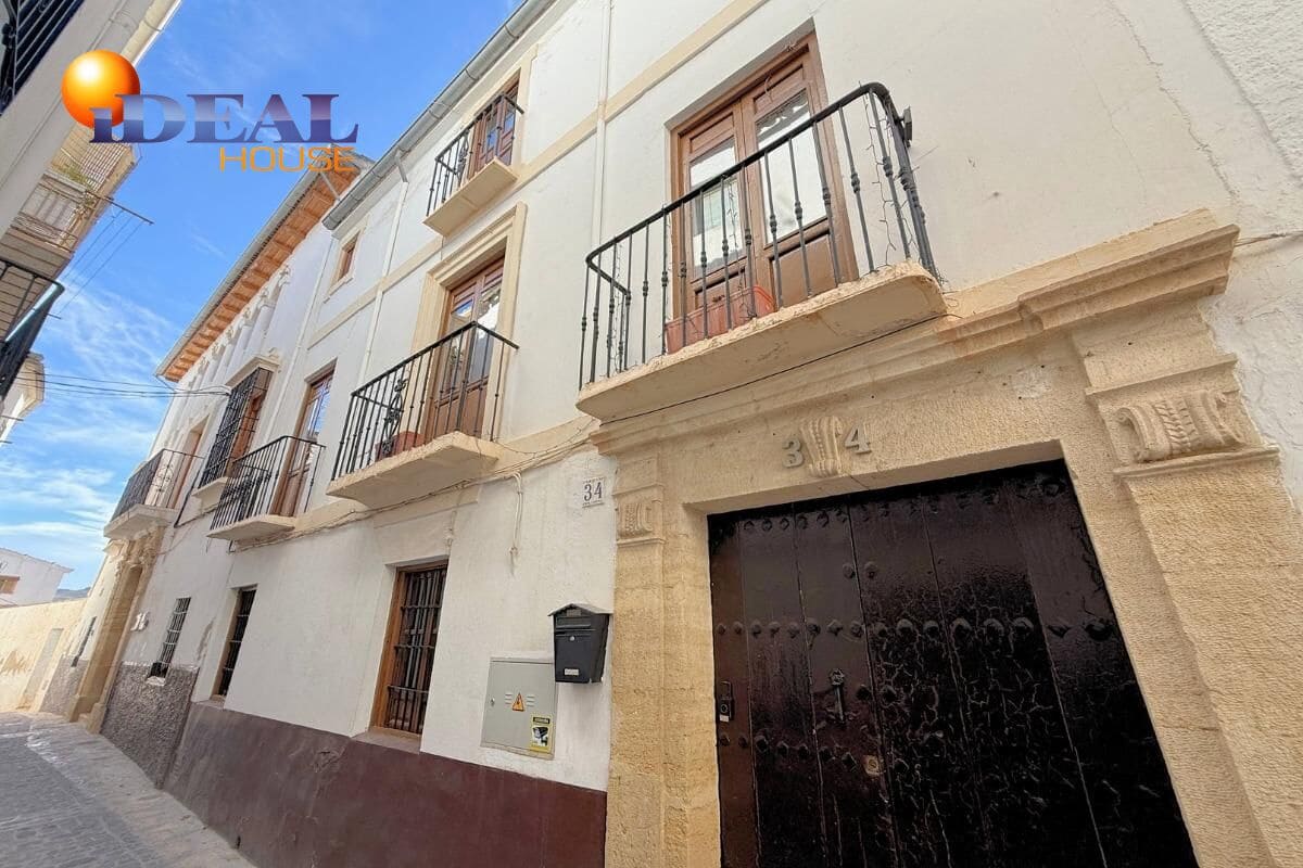 5 soverom Hus til salgs i Alhama de Granada - € 399 000 (Ref: 9434430)
