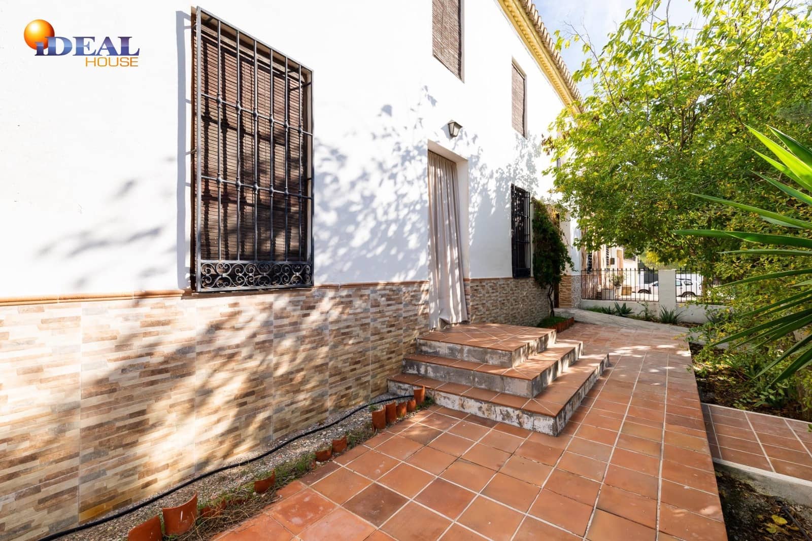 5 bedroom Finca/Country House for sale in Lachar with garage - € 199,900 (Ref: 9434432)