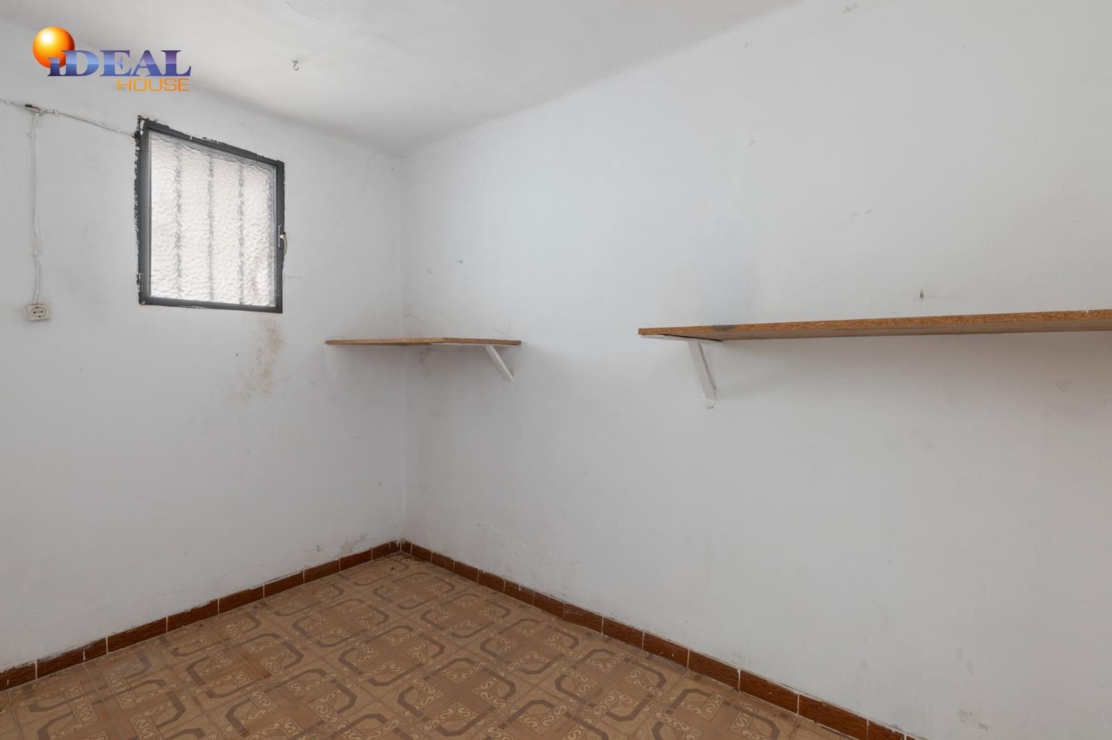 6 camera da letto Casa in vendita in Gojar con garage - 140.000 € (Rif: 9434434)