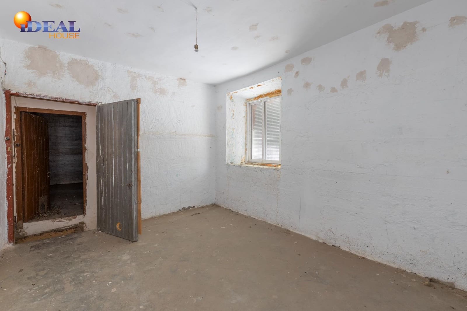 6 camera da letto Casa in vendita in Gojar con garage - 140.000 € (Rif: 9434434)