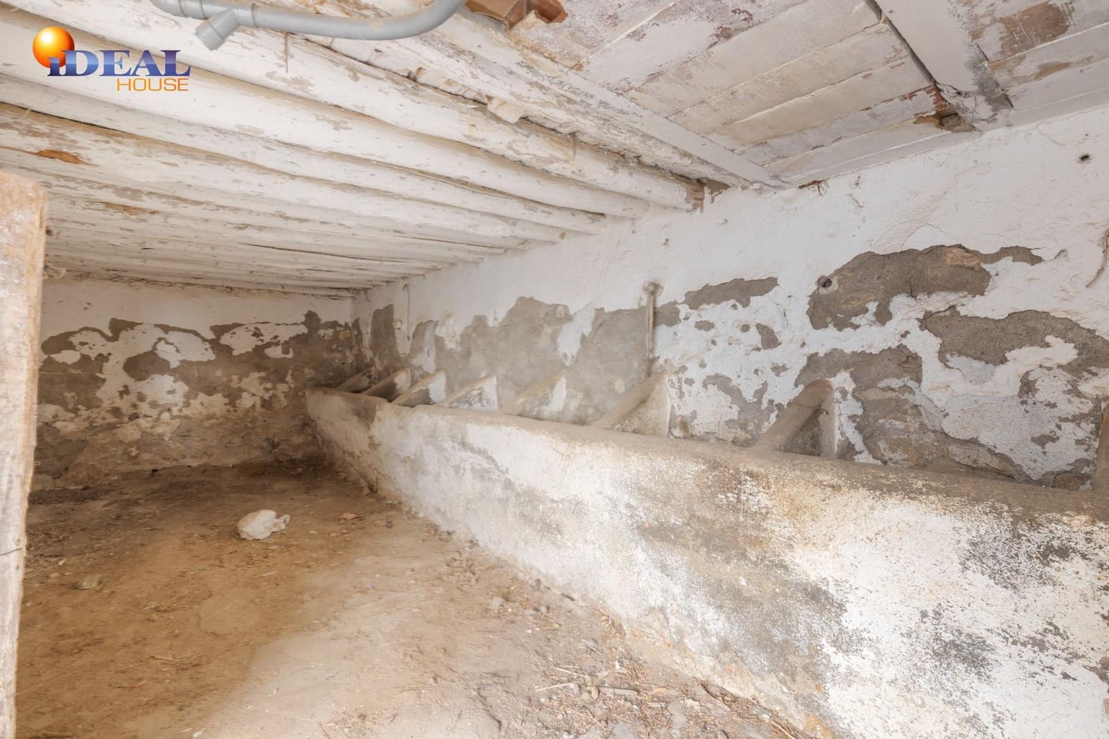 6 camera da letto Casa in vendita in Gojar con garage - 140.000 € (Rif: 9434434)