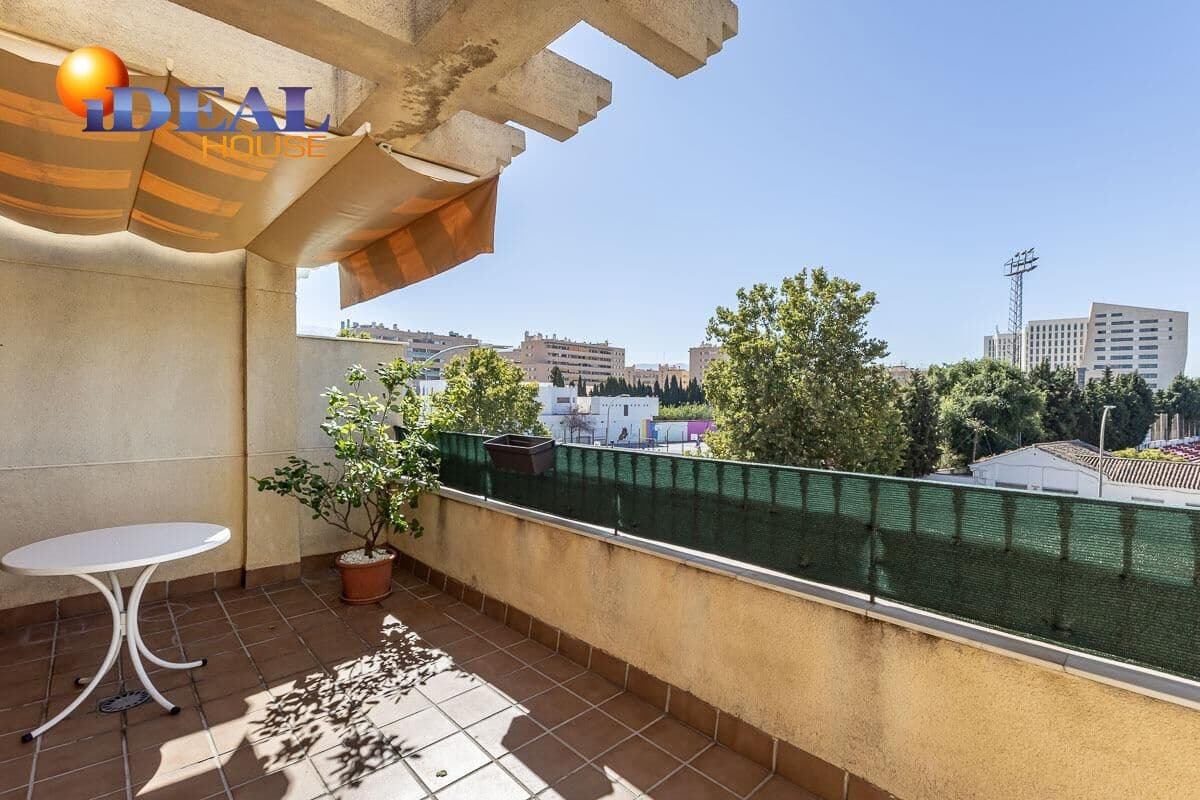 4 soverom Hus til salgs i Granada by med garasje - € 470 000 (Ref: 9434435)
